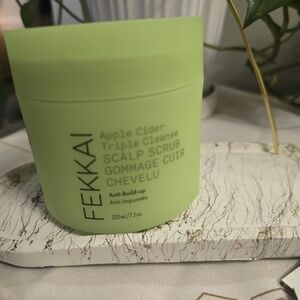 Apple Cider Scalp Scrub – Green